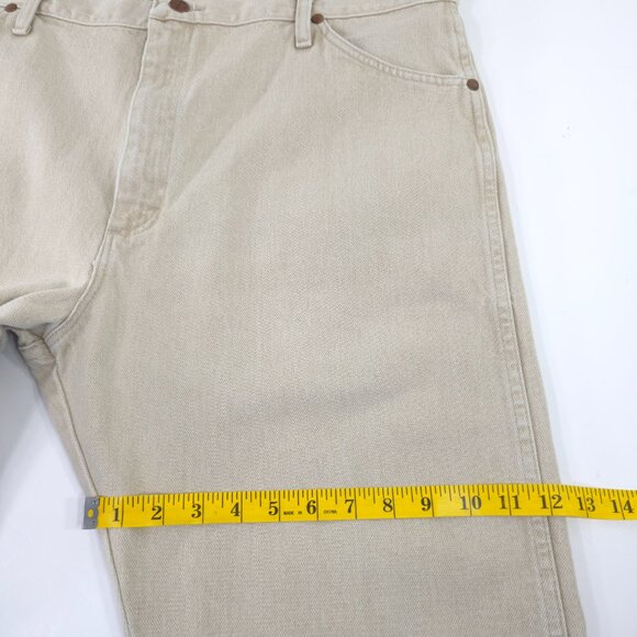 WRANGLER 13MWZTN MEN'S SIZE 40X30 PREWASHED TAN COWBOY CUT ORIGINAL FIT JEANS - Picture 15 of 16